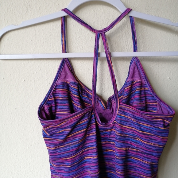 REI Racer back Workout Tank - Picture 5 of 7